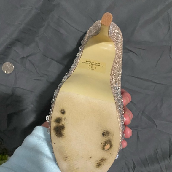 Sparkle Pumps - Picture 4 of 6